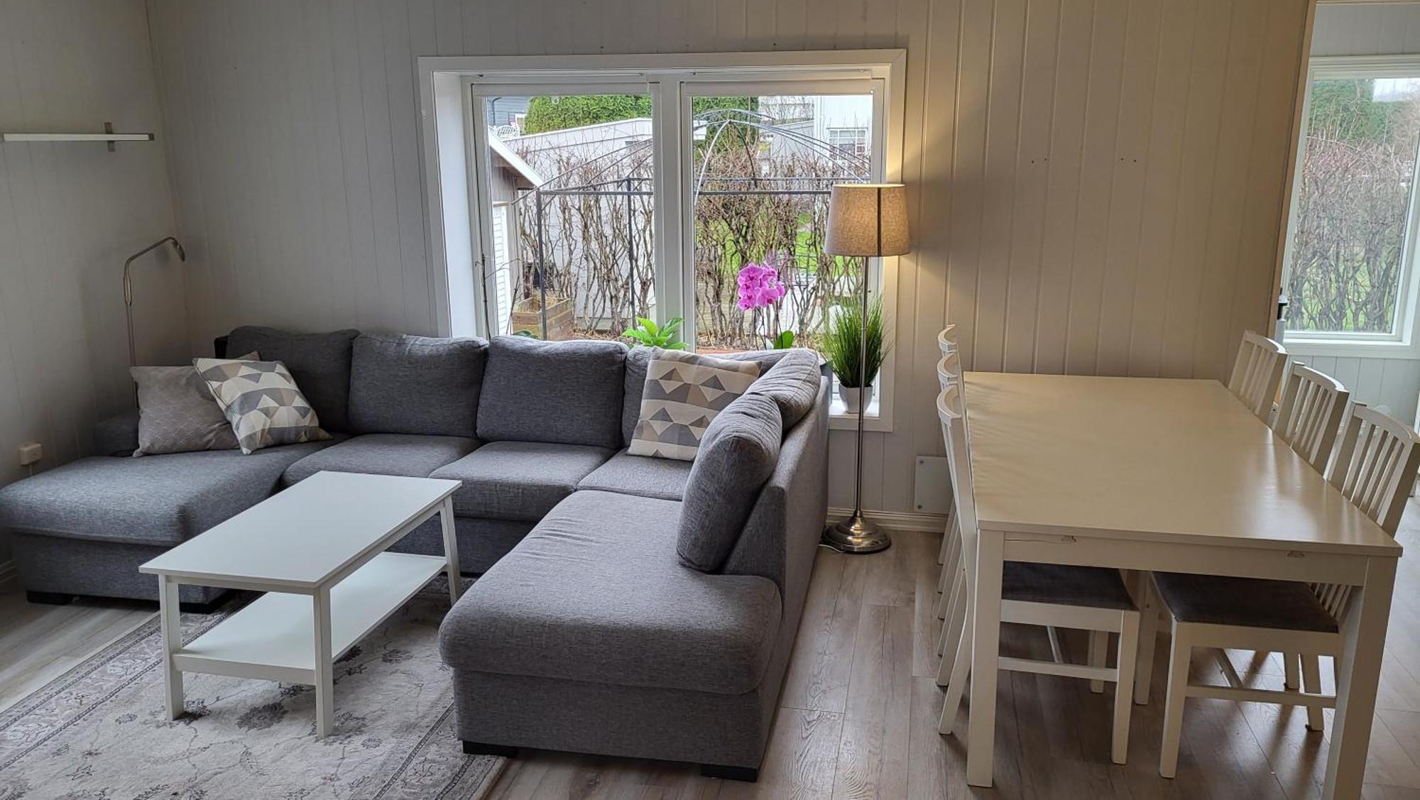 Apartment With 3 Bedrooms And 7 Guests